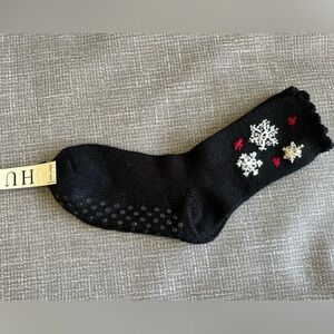 Hue Winter Snowflake Socks Black White and Red size OS